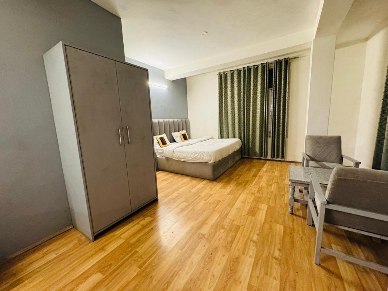 Hotel New # Link Way # Near Zing Bus Stand Manāli Extérieur photo